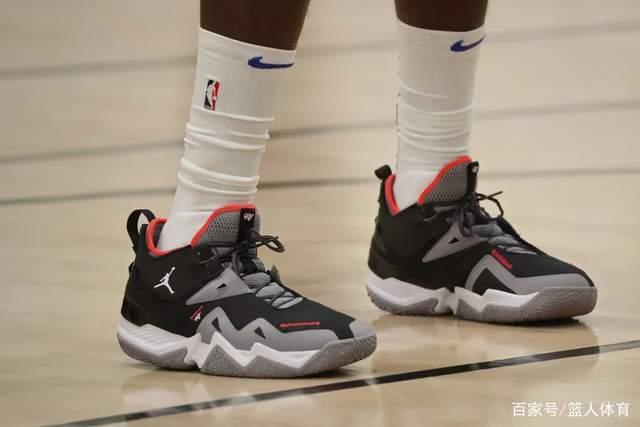 男篮26人集训名单：广东4人 张镇麟曾凡博入选